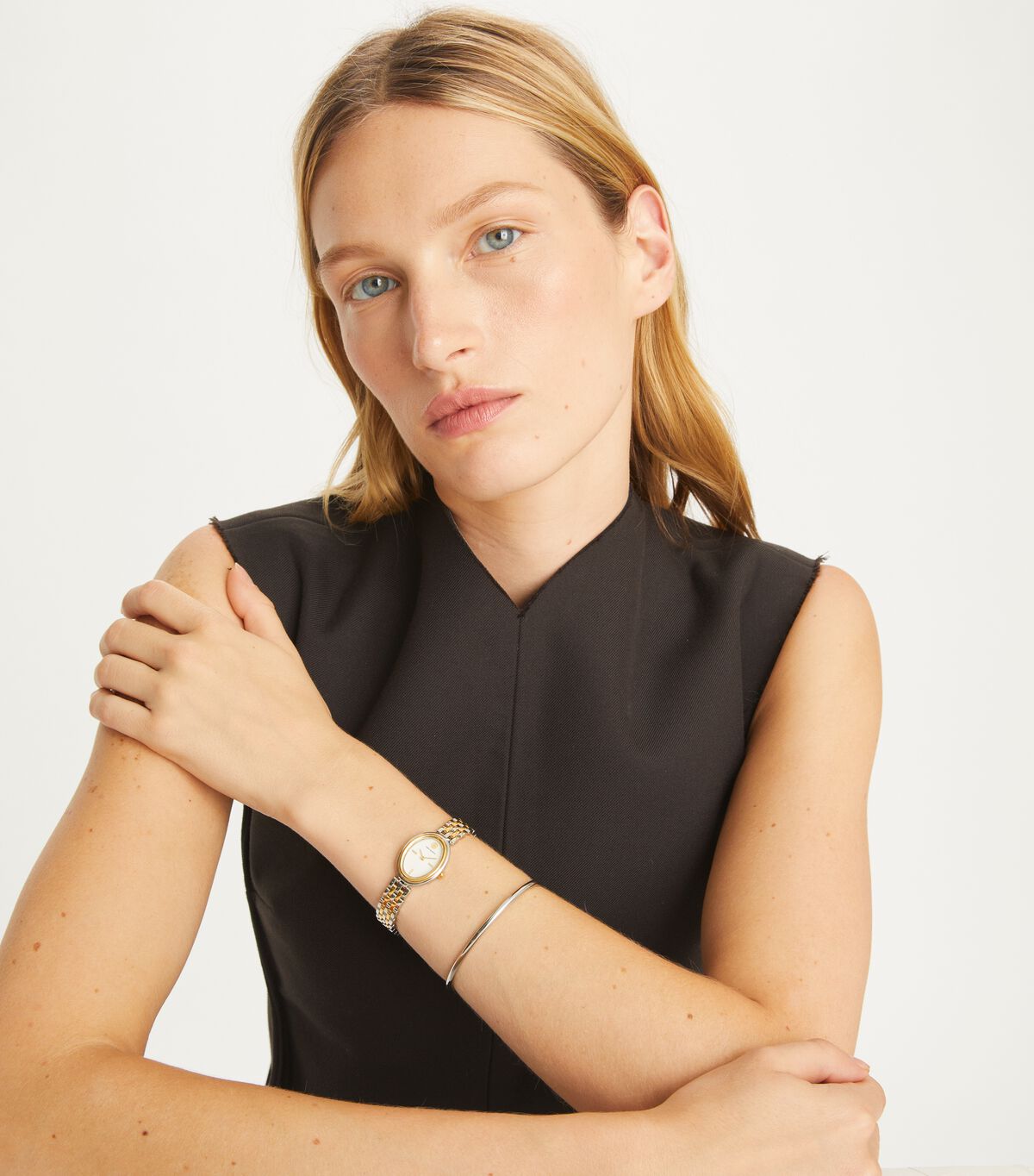 tory burch the oval