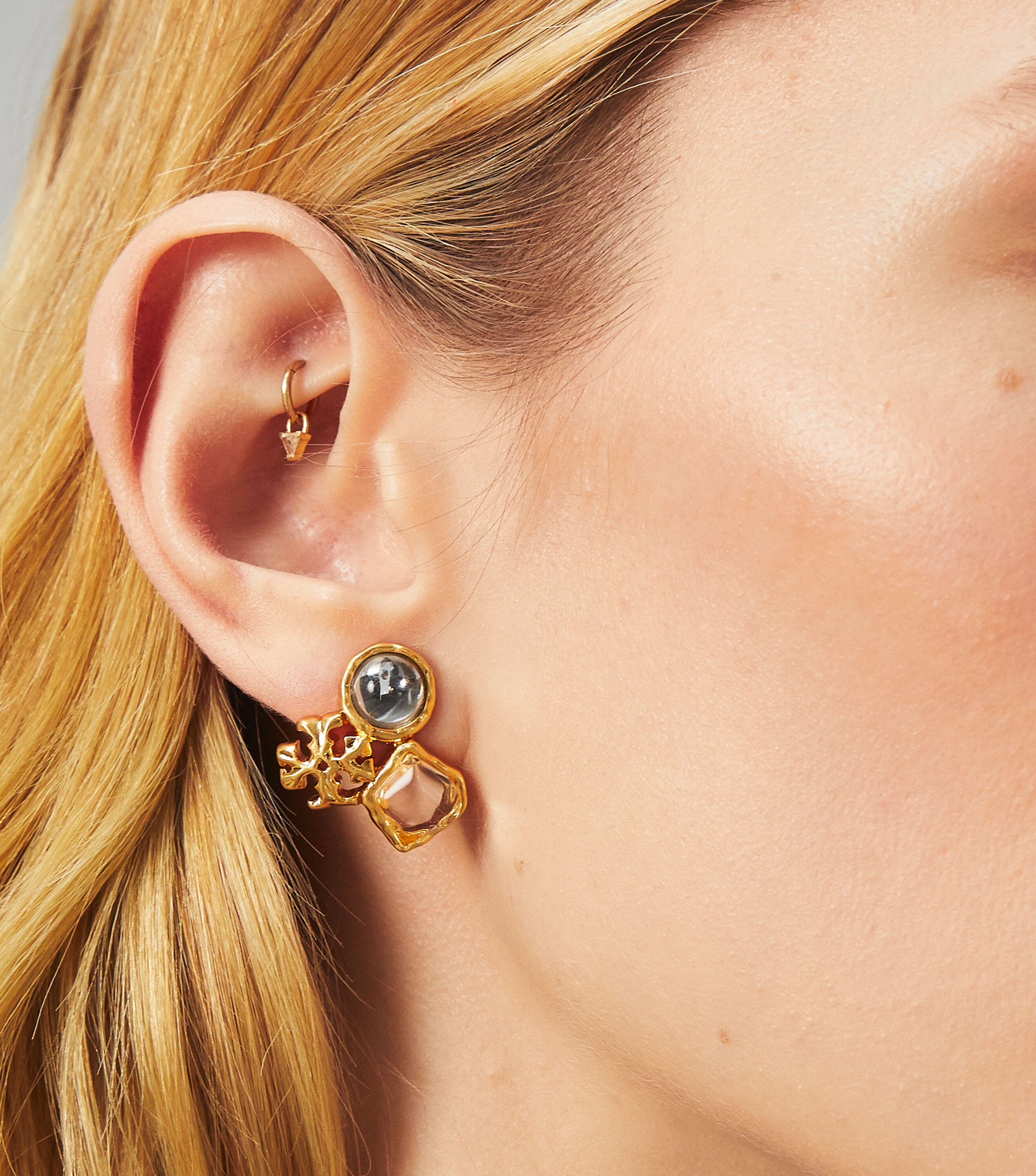 Roxanne Cluster Stud Earring