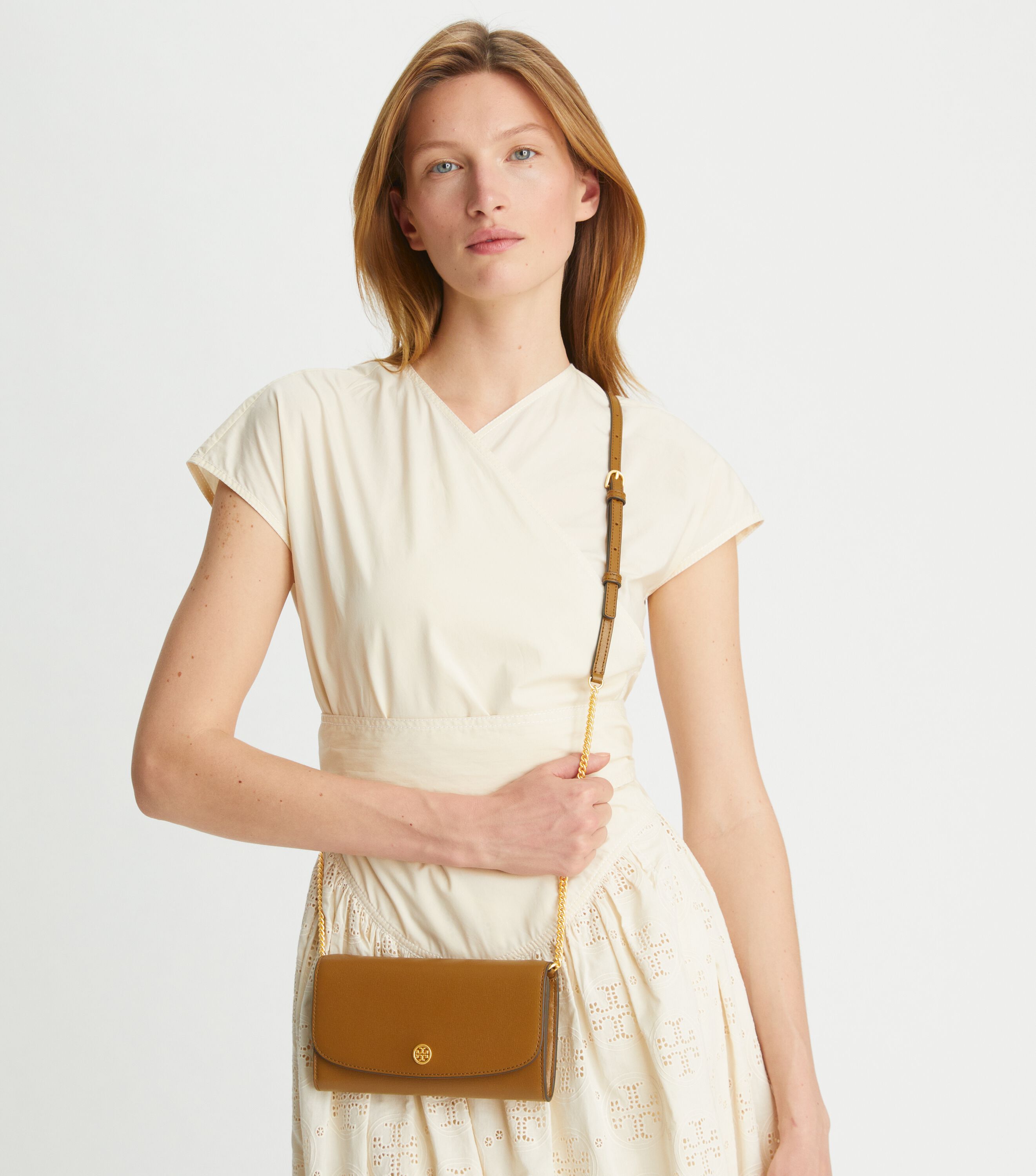 Robinson Chain Wallet, Bistro Brown | Tory Burch UAE