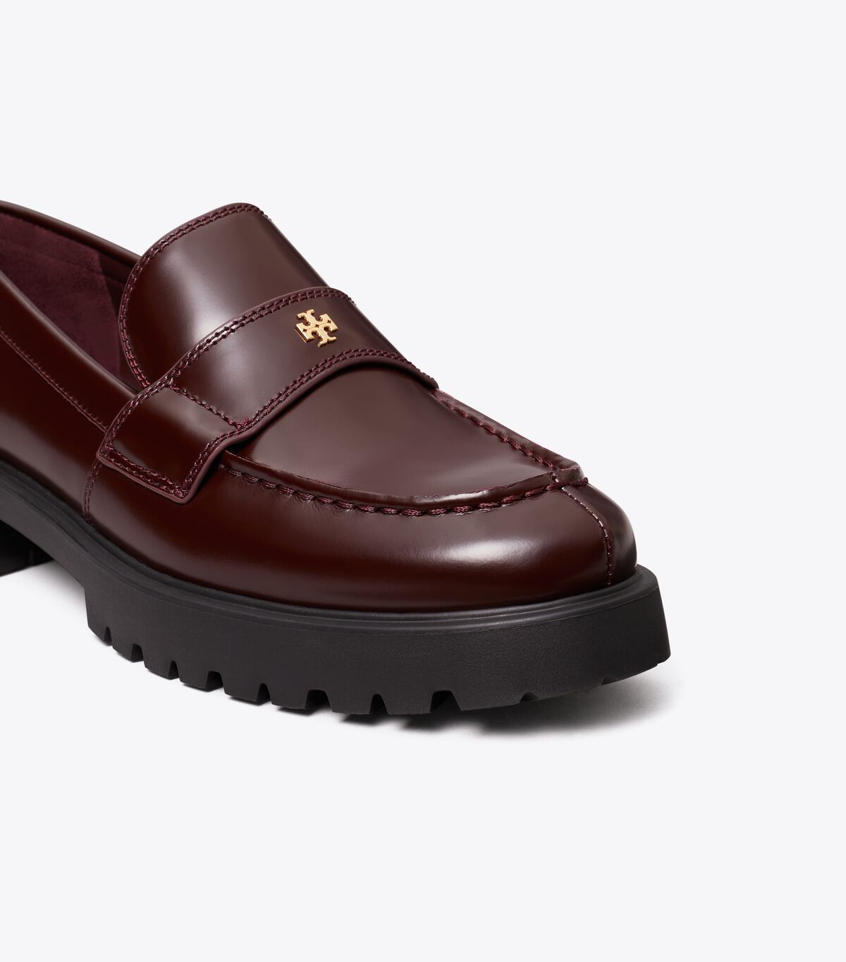 tory burch classic lug loafer
