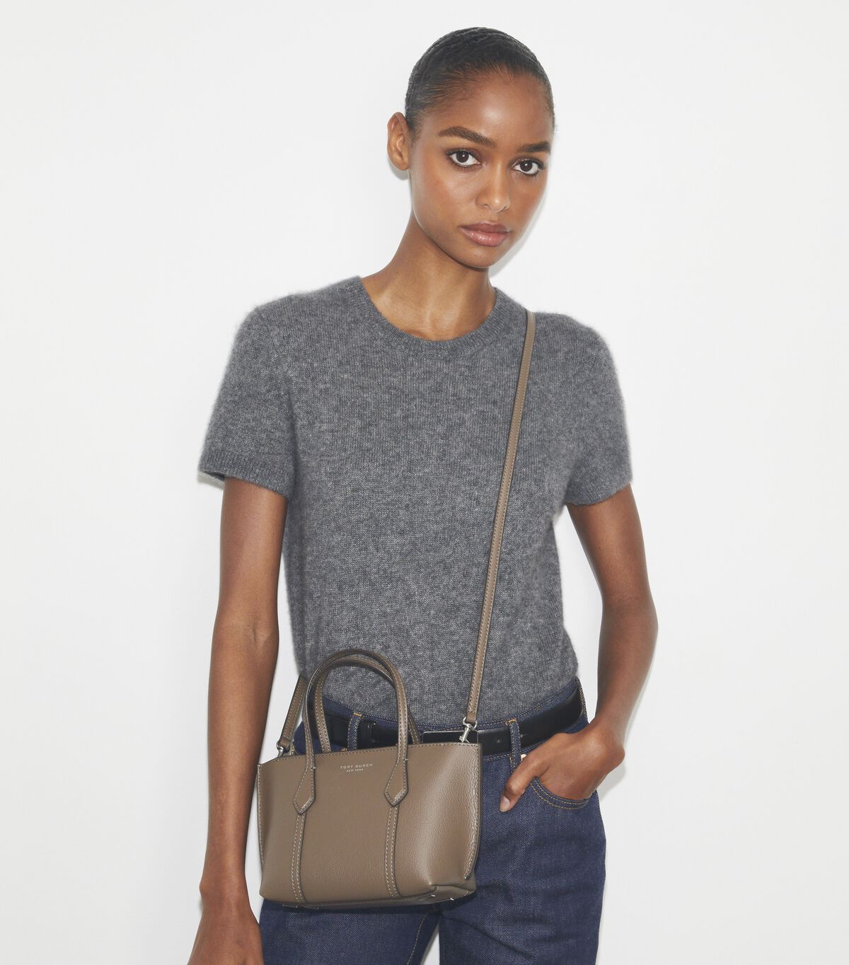 tory burch حقيبة يد ميني بيري