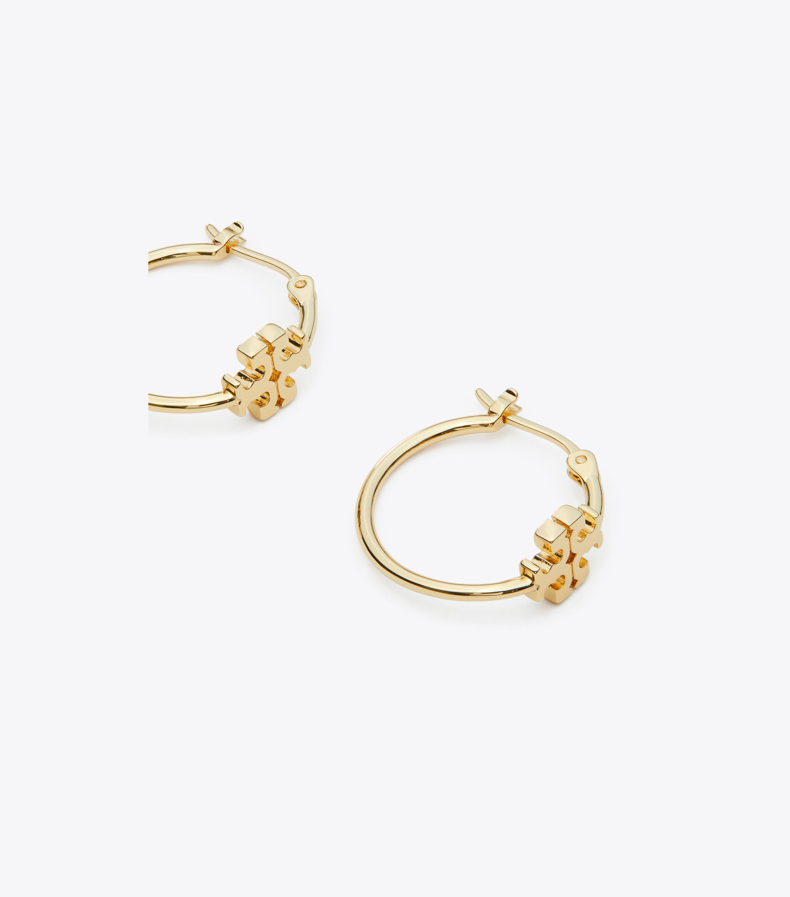 Tory Burch Small Eleanor Hoop Earring | Tory Burch UAE