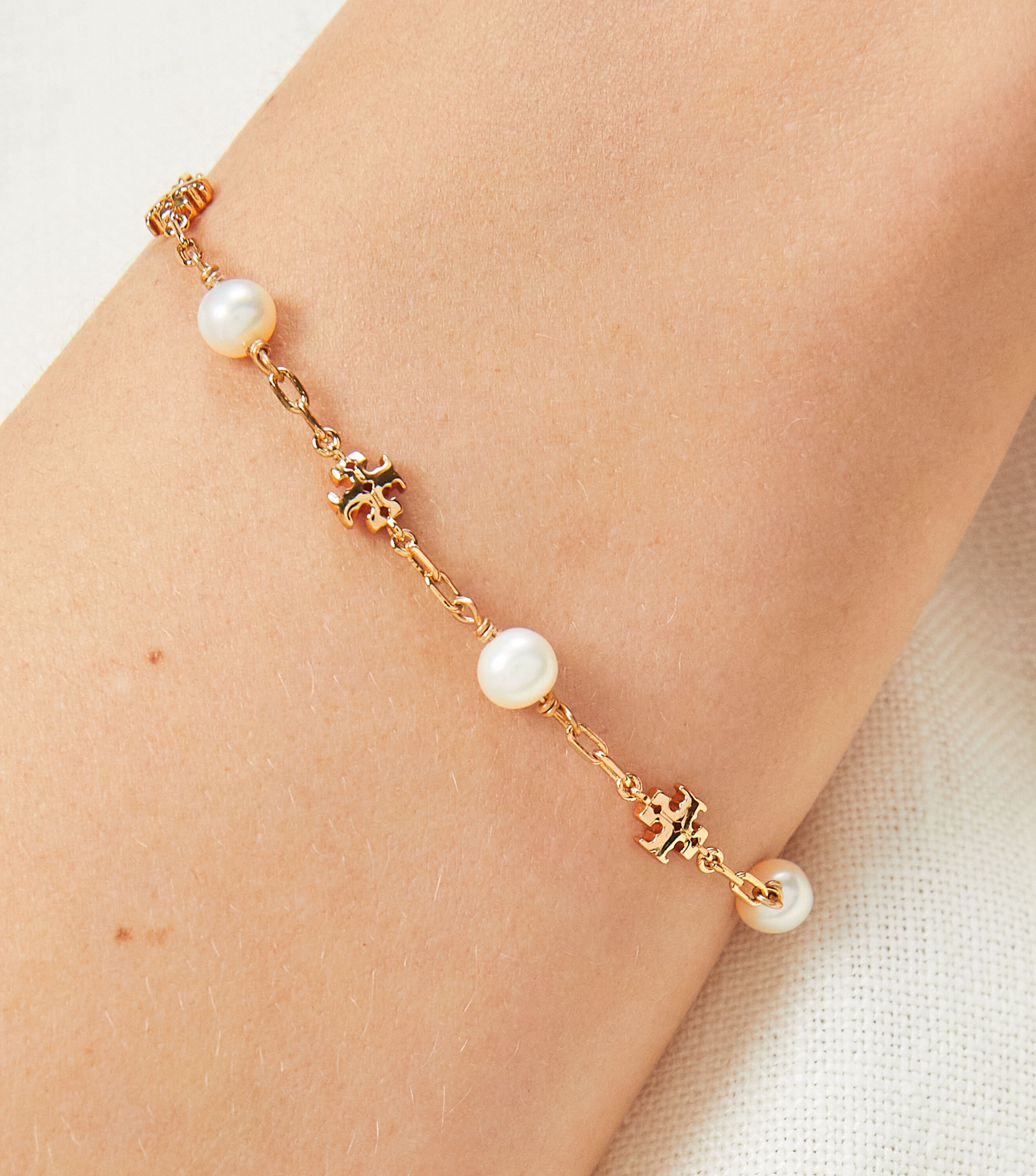 Tory burch sale pearl bracelet
