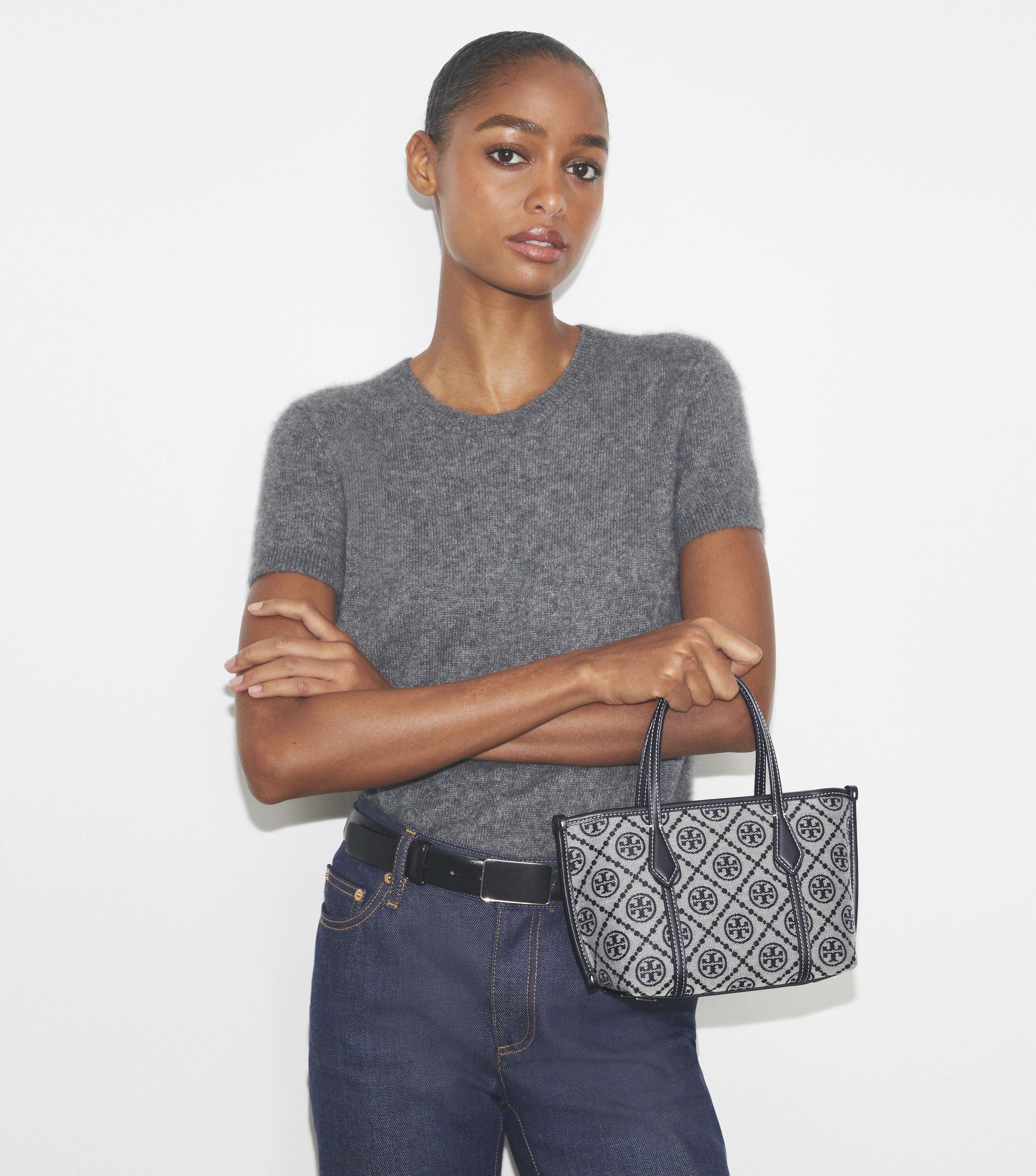 TORYBURCHトリーバーチ T MONOGRAMMINI N/S TOTE T Monogram Mini Perry Tote, Tory Navy | Tory Burch UAE
