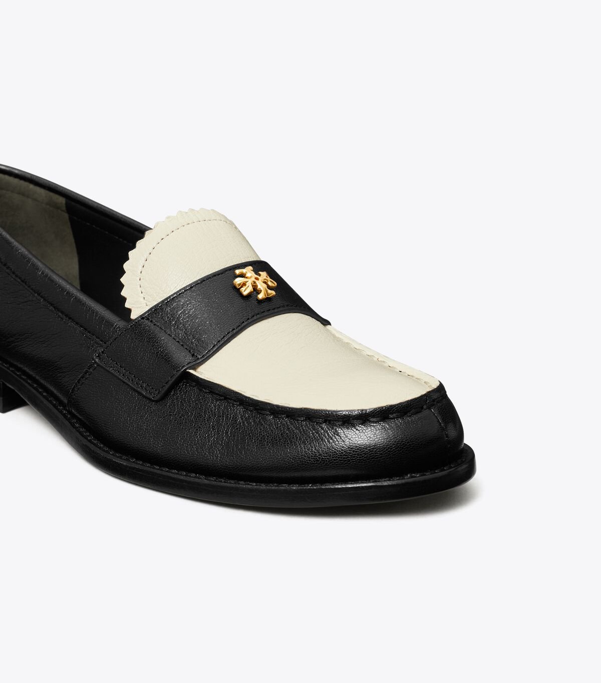 tory burch classic loafer