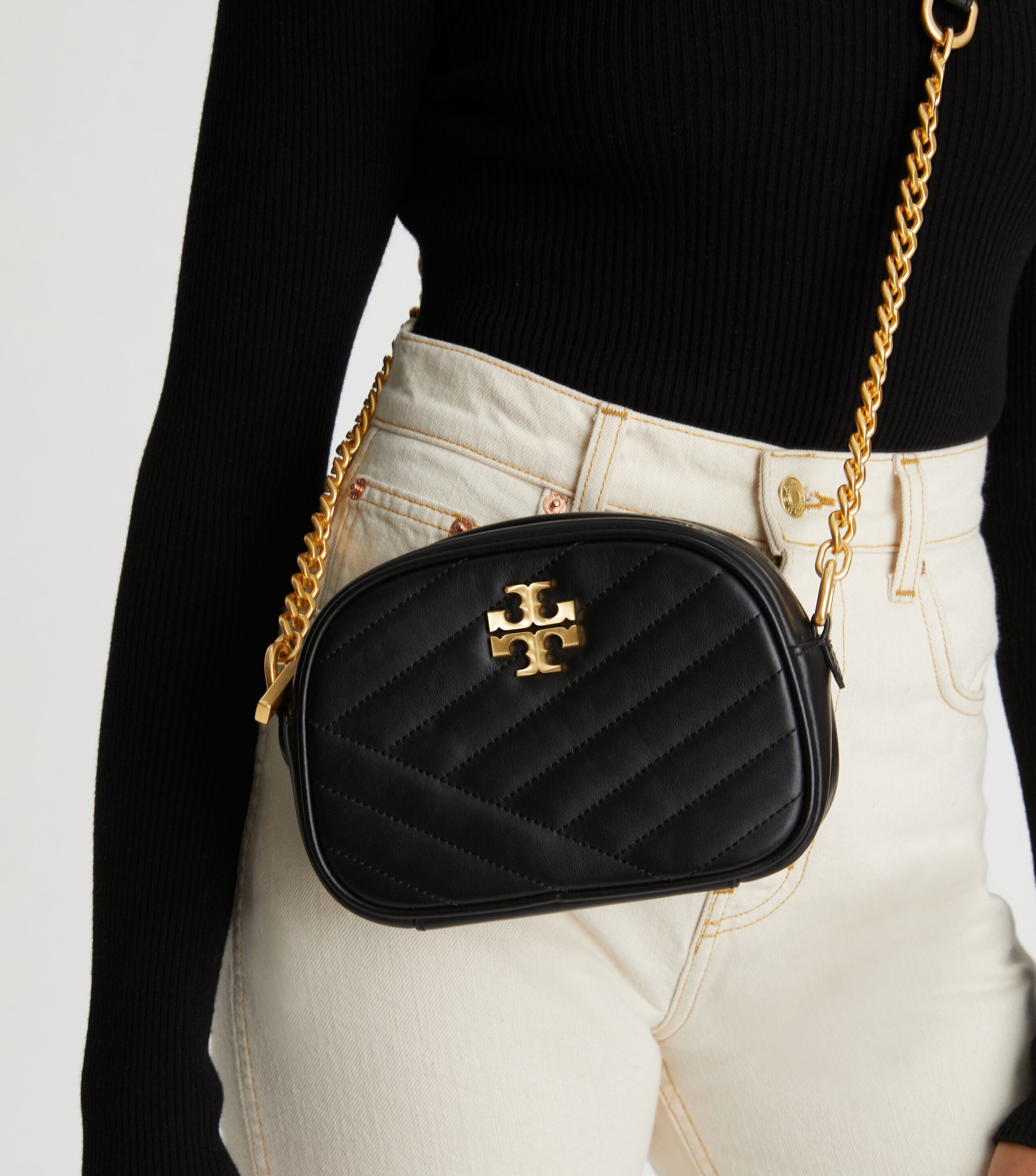 Tory burch kira chevron small camera bag discount