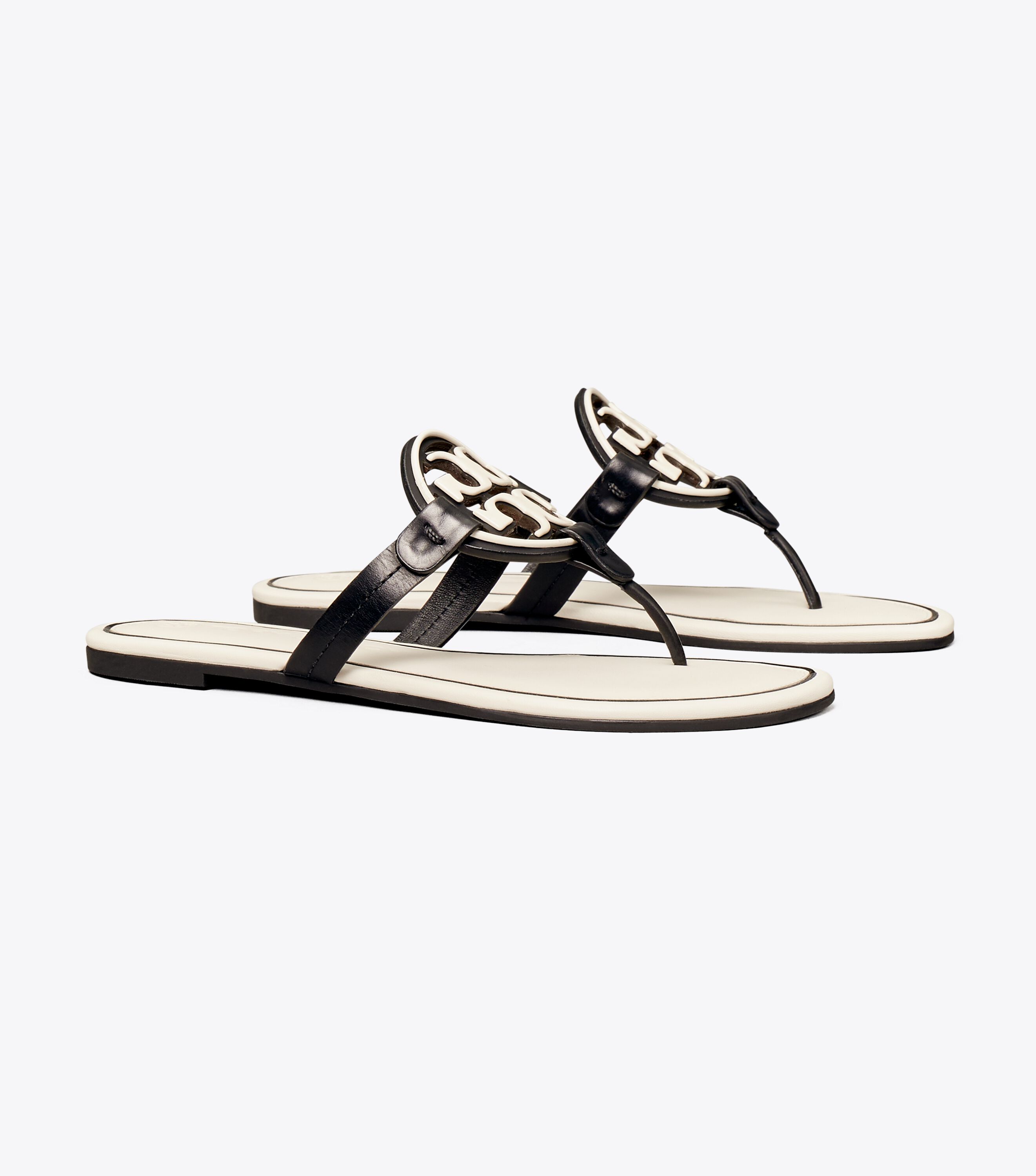 Tory burch miller hotsell sandals metal logo
