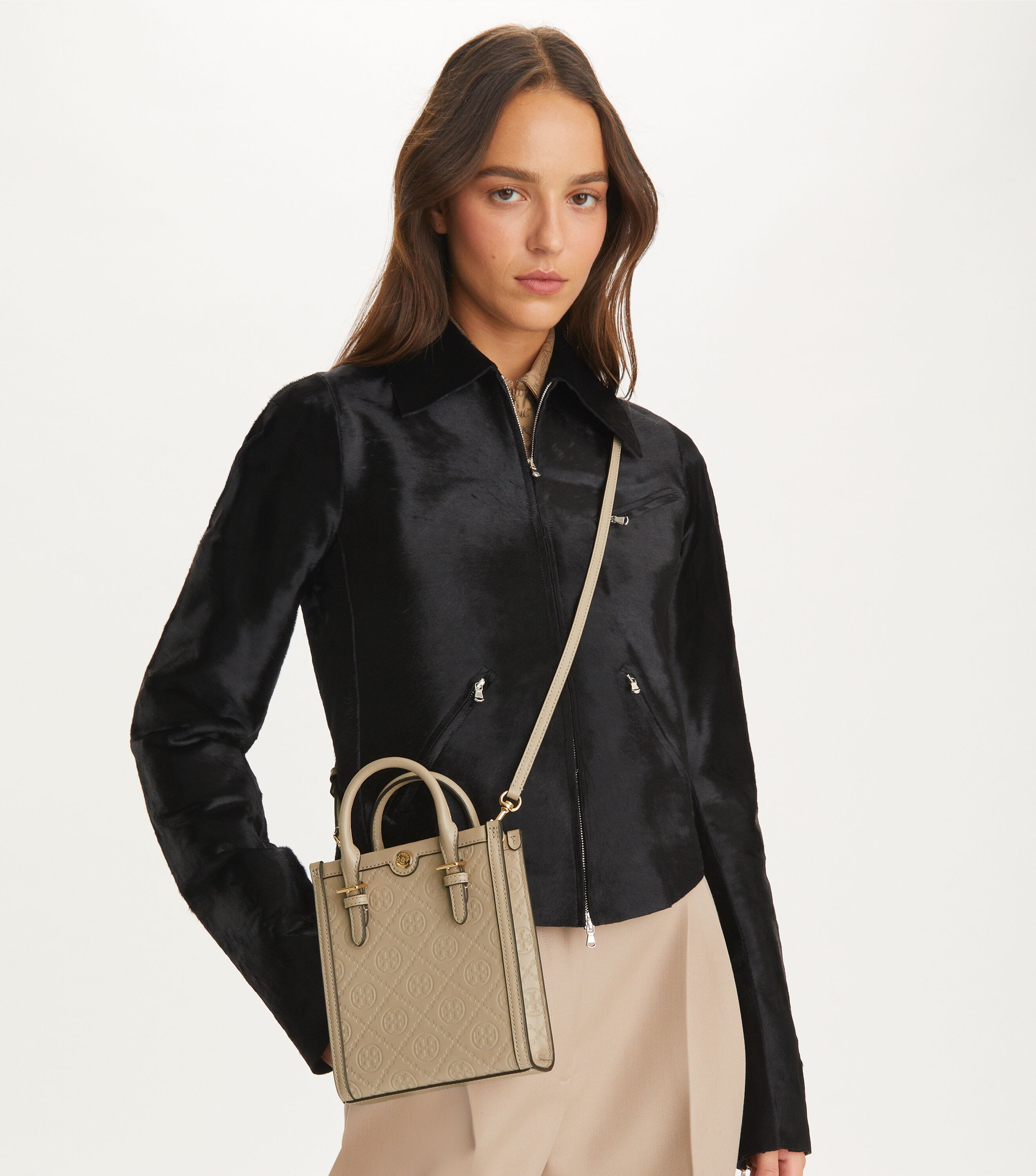 その他 handmade e T Monogram Leather Mini Tote, Fresh Clay | Tory Burch UAE