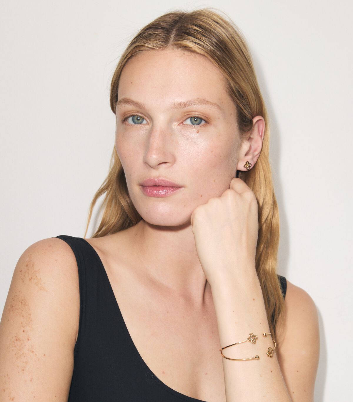 tory burch forget me not open cuff