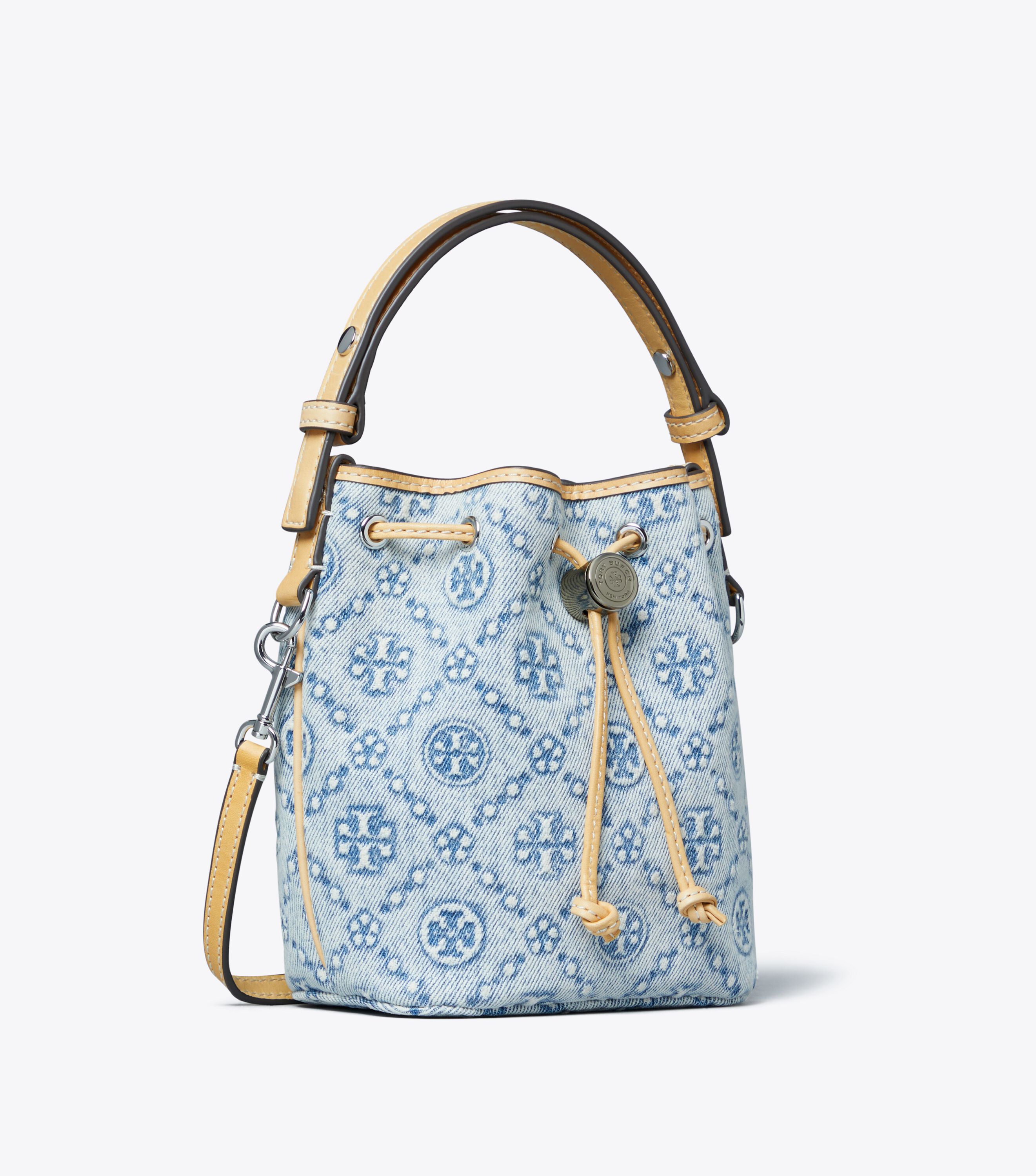 たま　1207 T Monogram Denim Mini Bucket Bag, Powder Blue | Tory Burch UAE