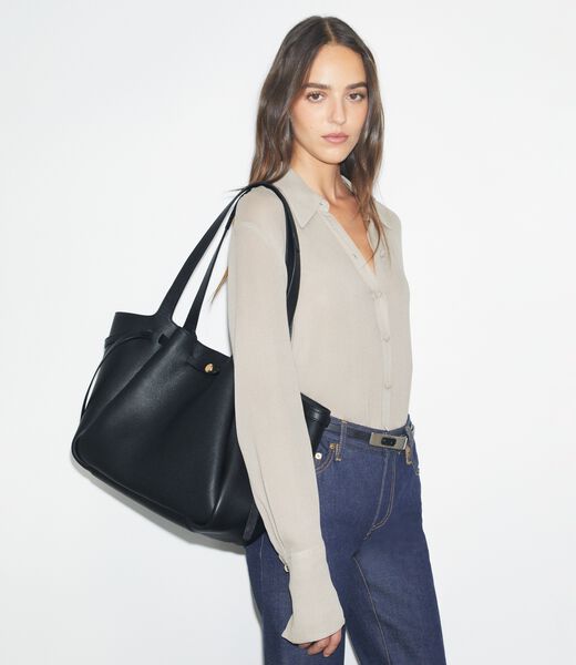 tory burch حقيبة رومي