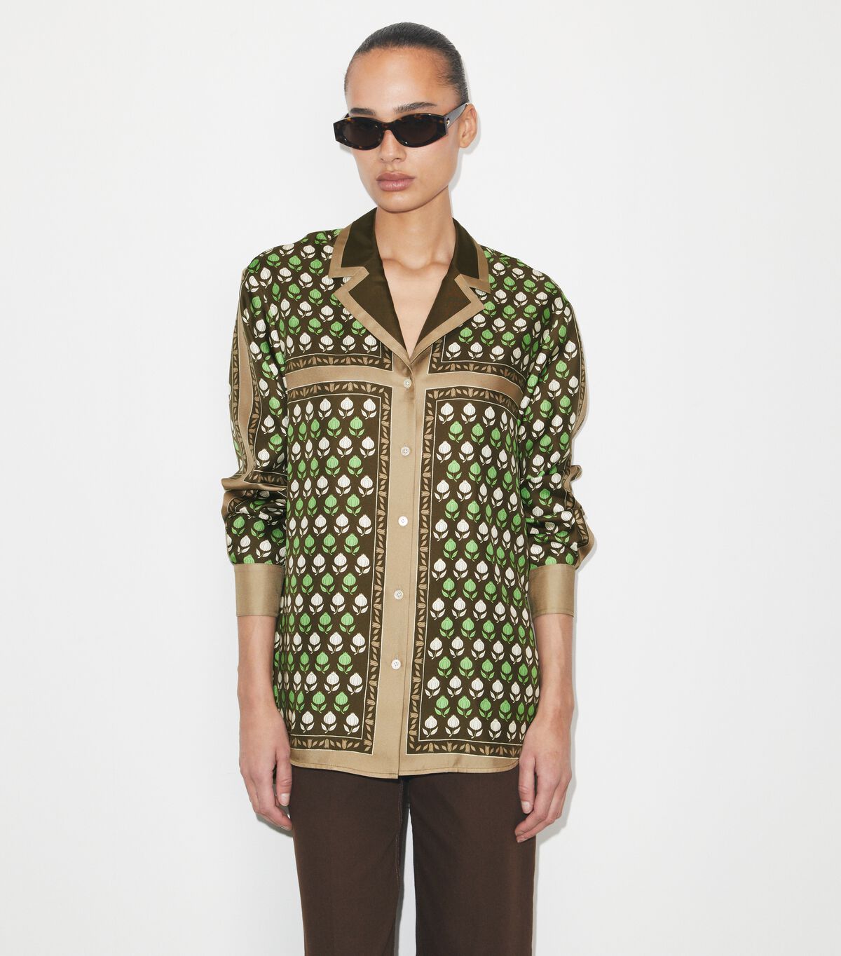 tory burch بلوزة حريرية