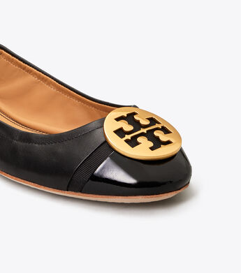 minnie logo medallion cap toe ballet flat