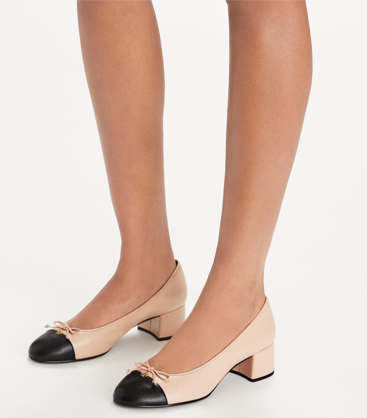 tory burch cap toe pump