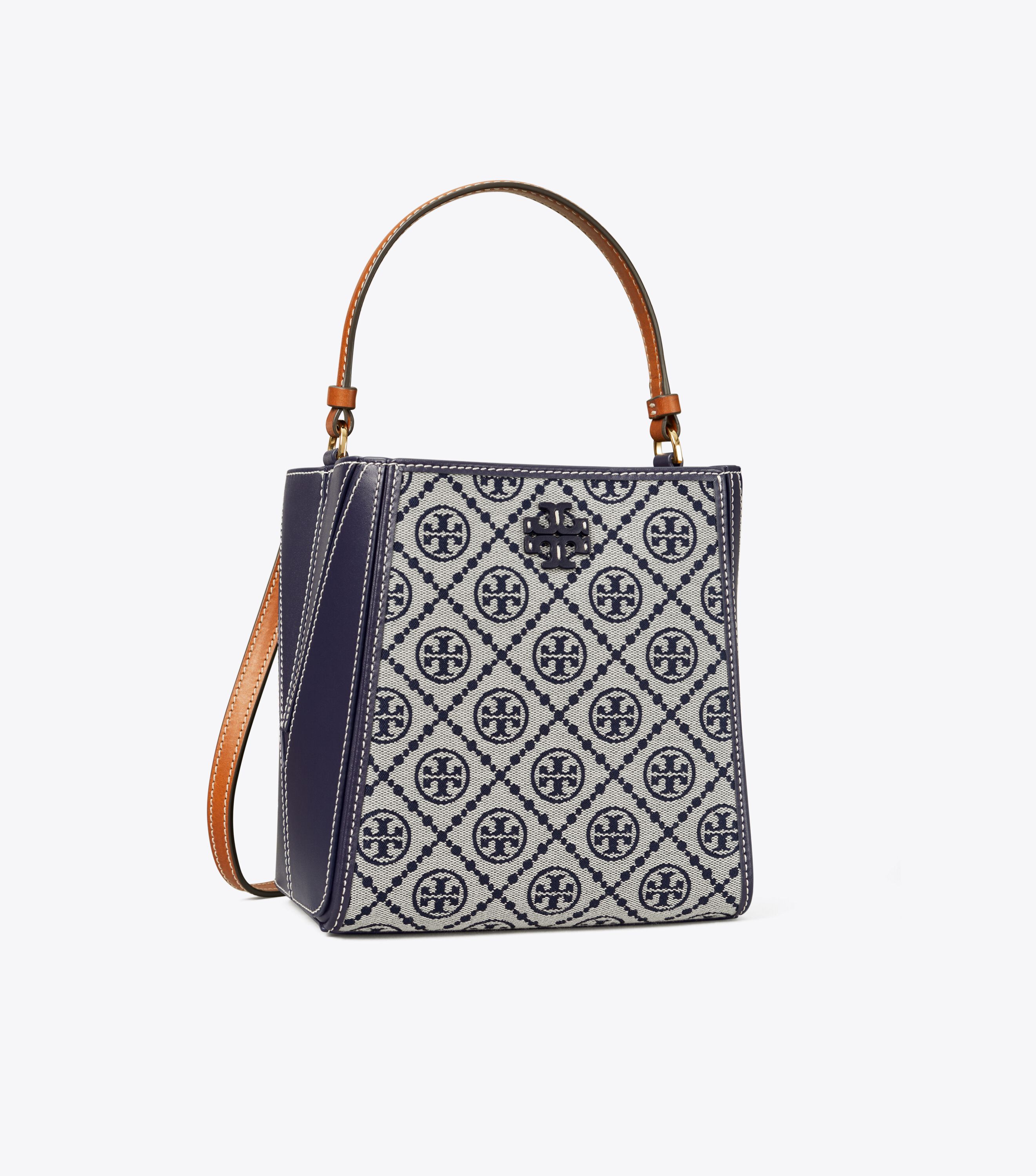 トリーバーチ❣️McGrow Small Bucket Bag Small T Monogram McGraw Bucket Bag, Tory Navy | Tory Burch UAE