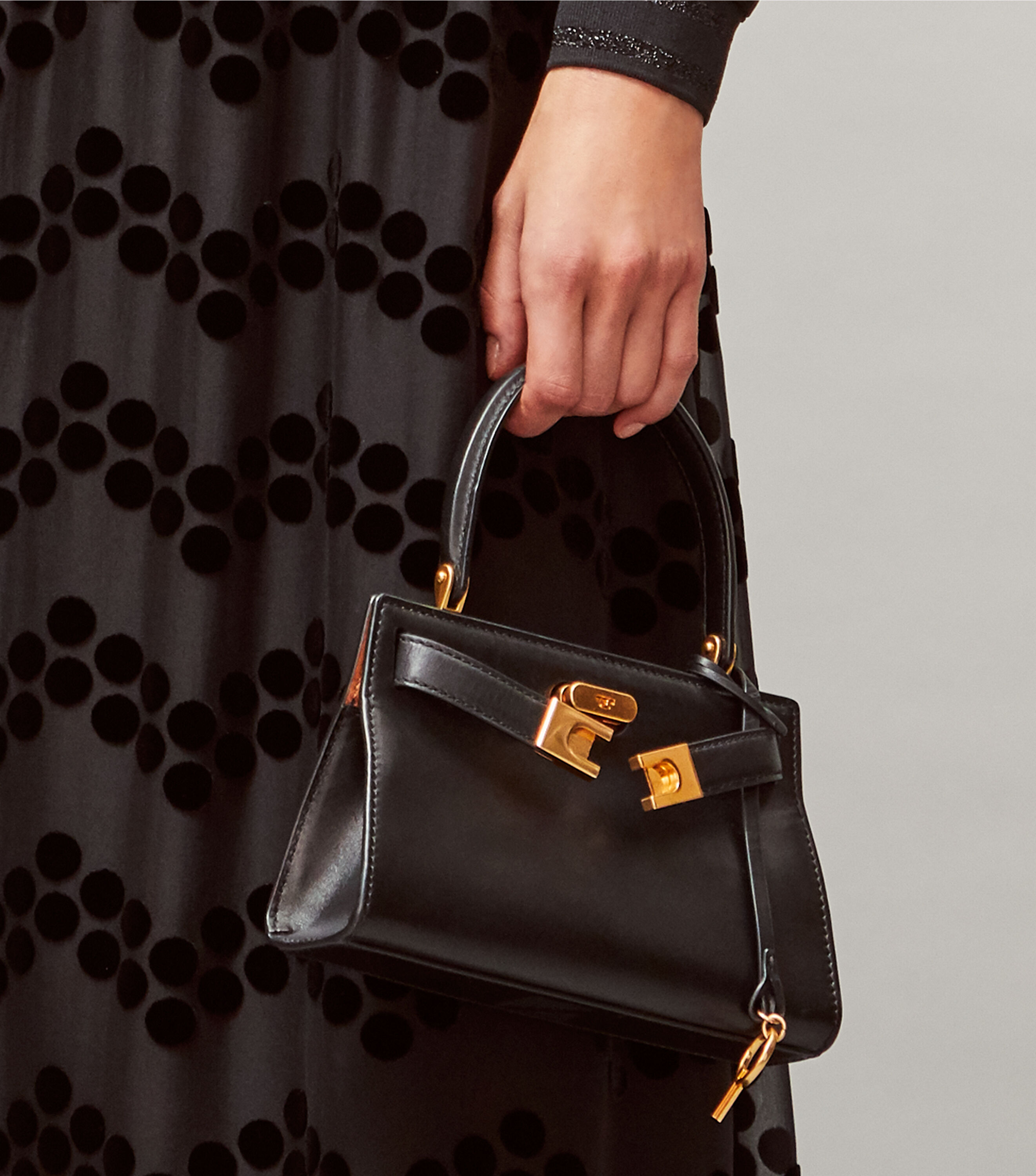 Tory burch radziwill 2025 petite