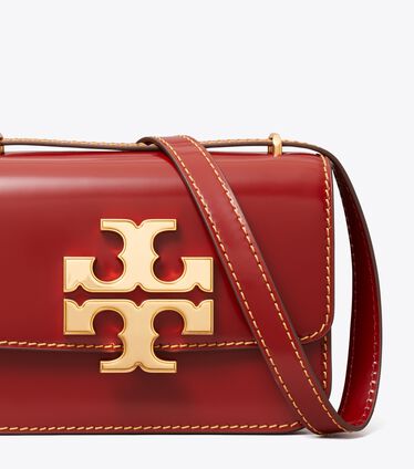 The new Tory Burch Eleanor bags are here for you. Find the latest Tory  Burch collection by clicking the link in our bio. #ToryBurch…