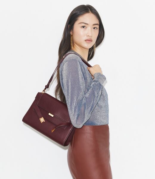 tory burch حقيبة كتف لي رادزيويل المرصعة بالحصى