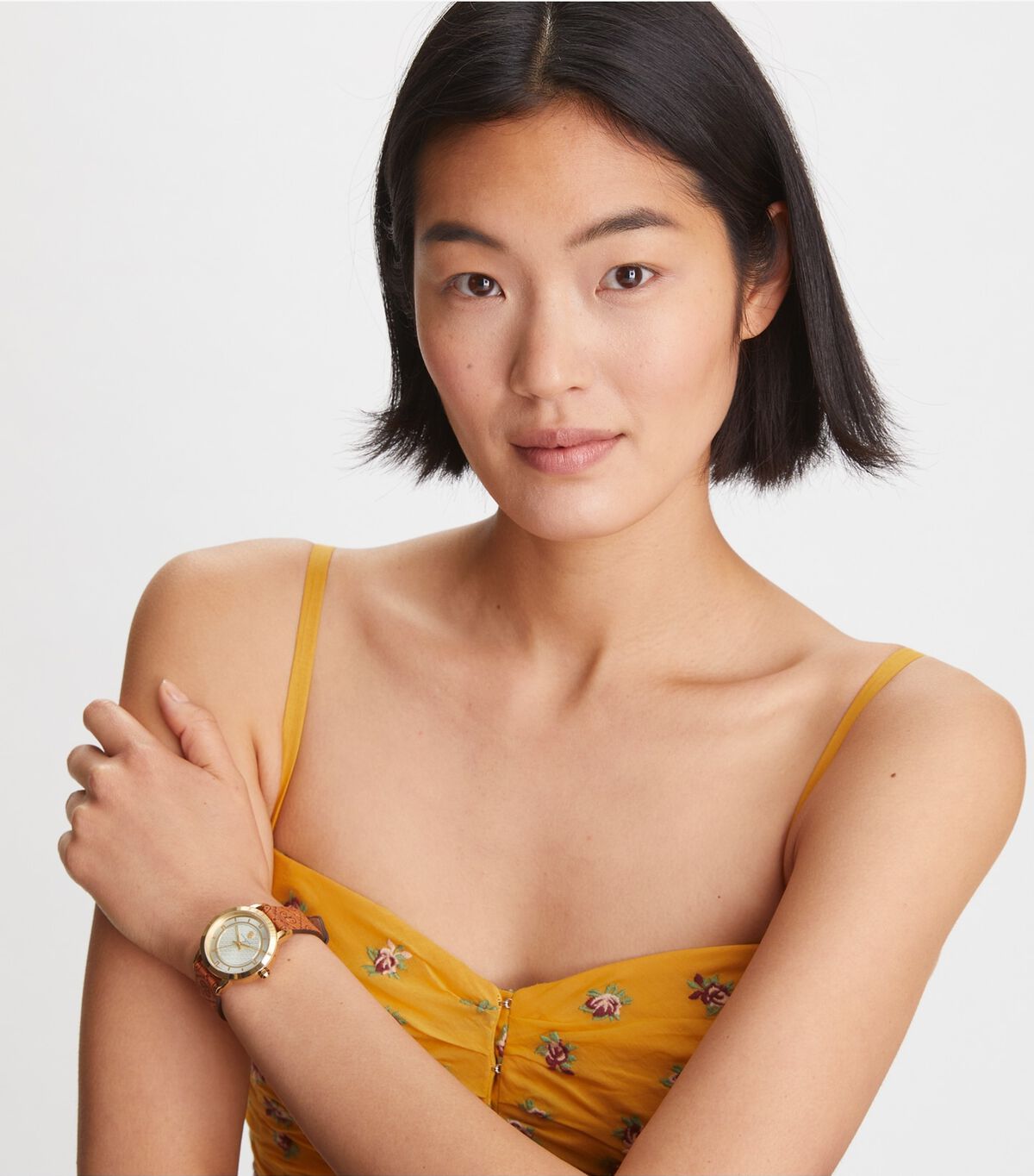 tory burch t monogram tory watch  luggage leather gold tone stainless steel  32 x 42mm