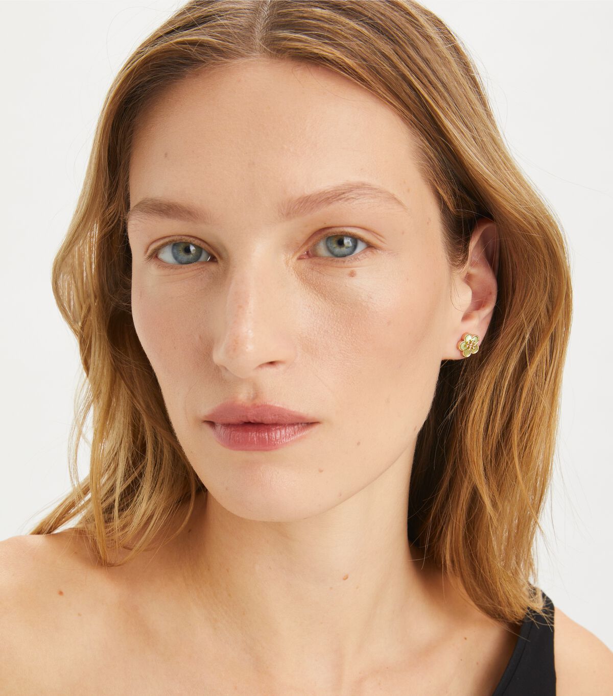 tory burch kira flower stud