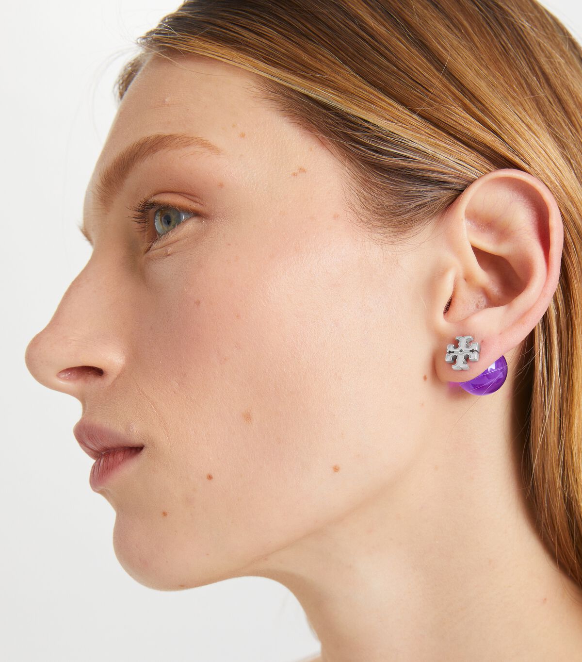 tory burch resin logo double stud earring