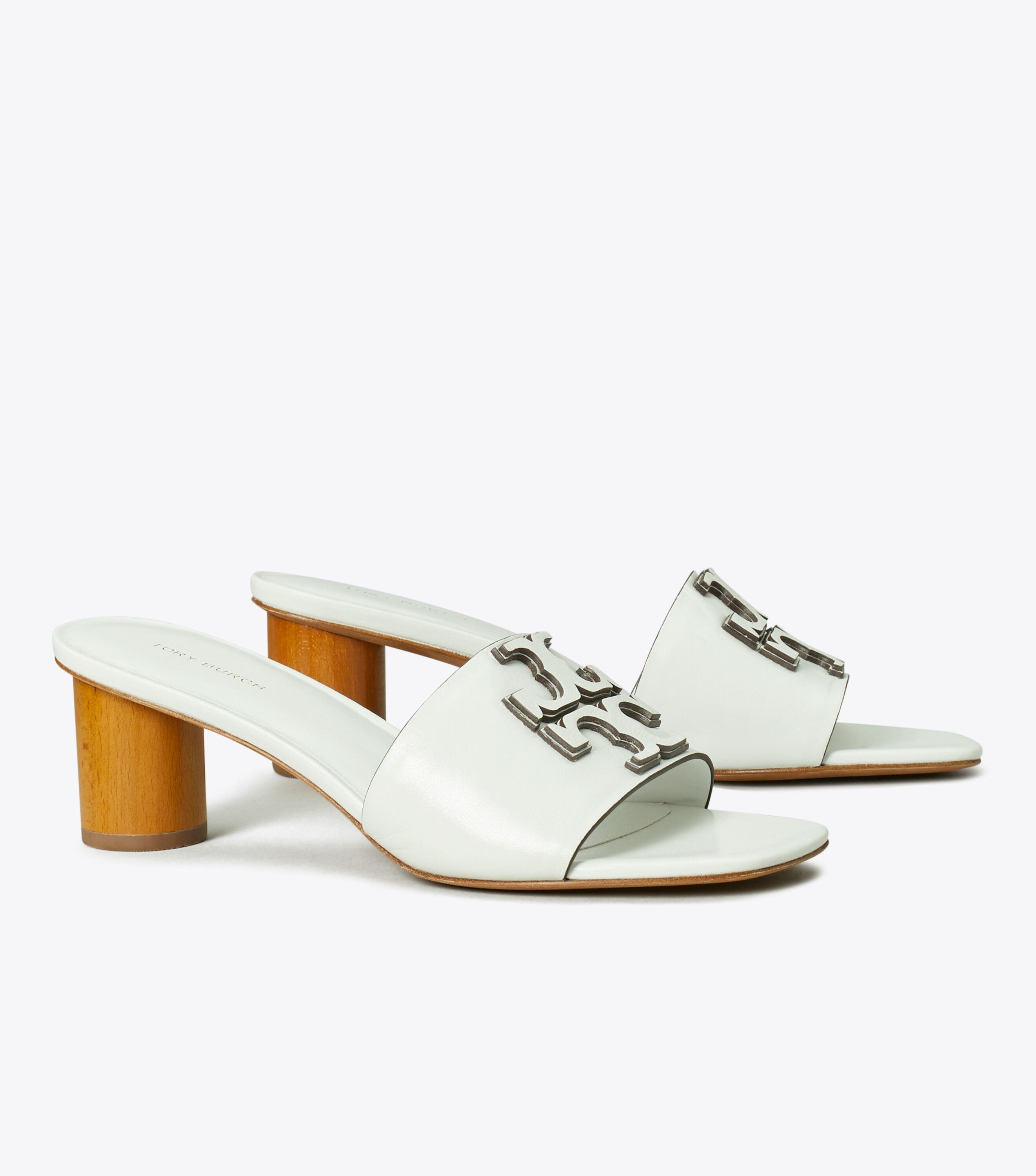 Tory burch wide shoes online