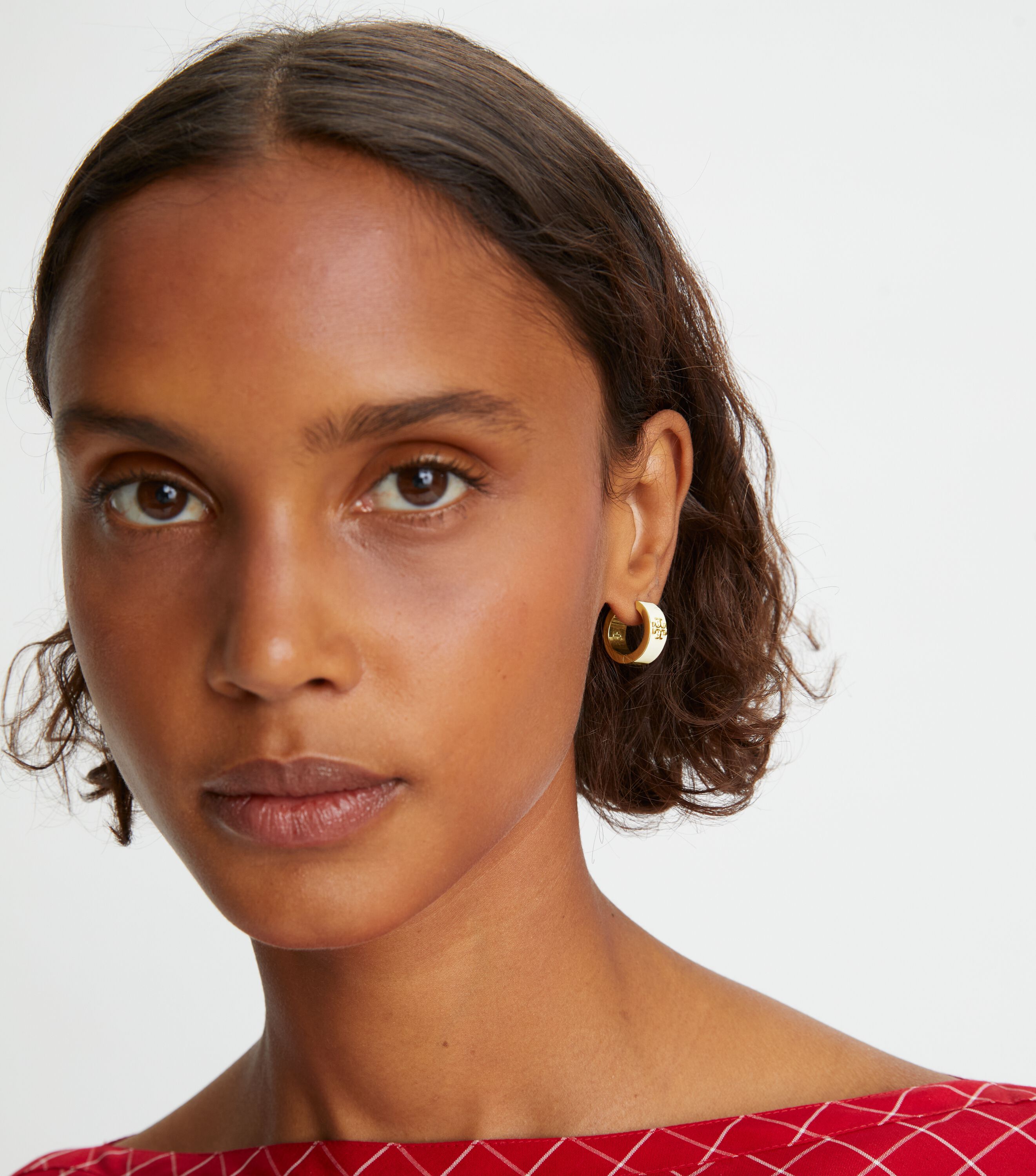 Tory burch kira enamel cheap huggie earrings
