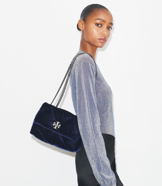 حقيبة كتف كيرا دايموند كوالت فيلفيت بافيه صغيرة tory burch حقيبة كتف كيرا دايموند كوالت فيلفيت بافيه صغيرة