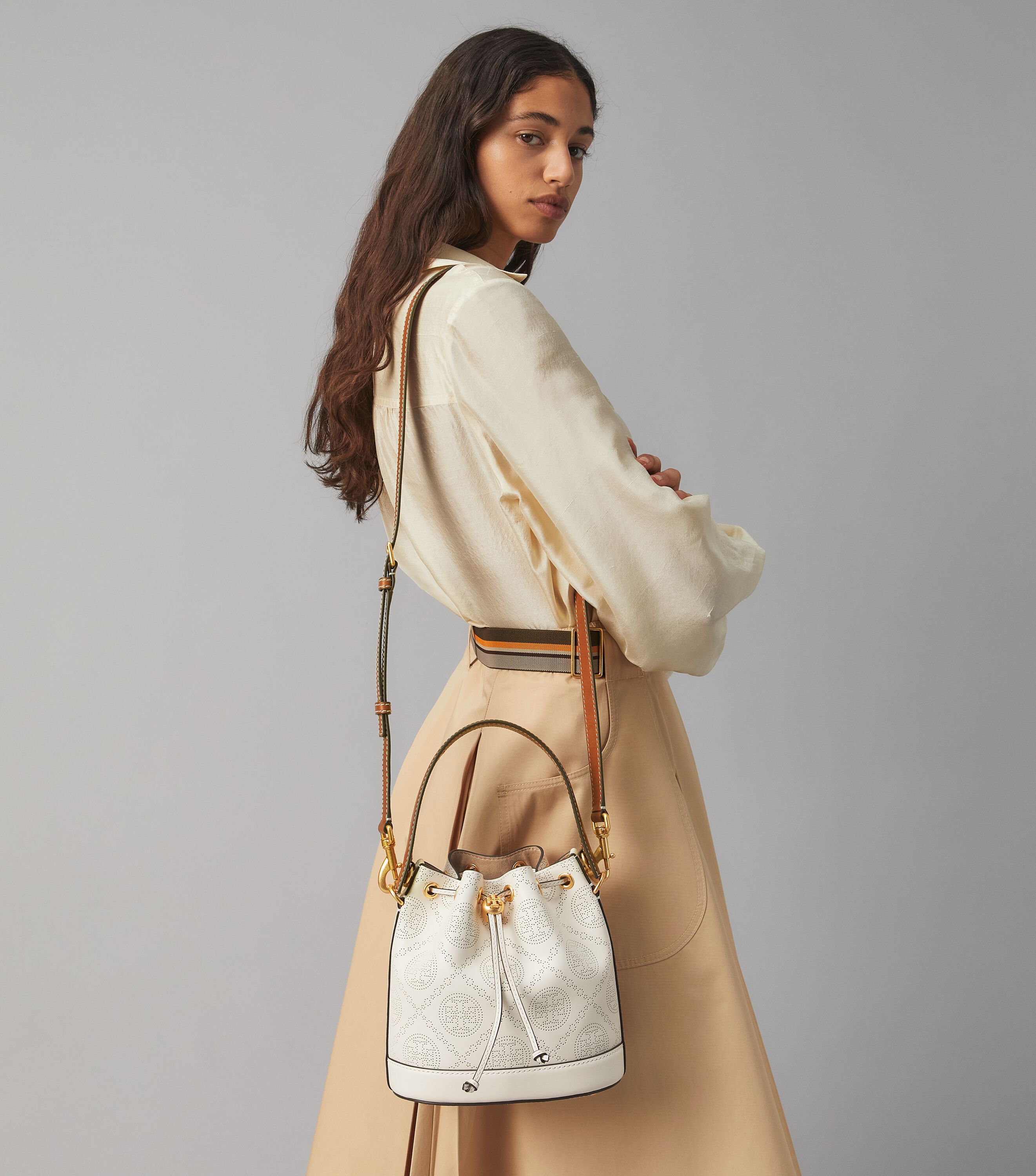 Tory burch perforated bag store