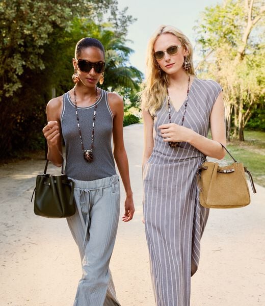 tory burch romy bucket bag