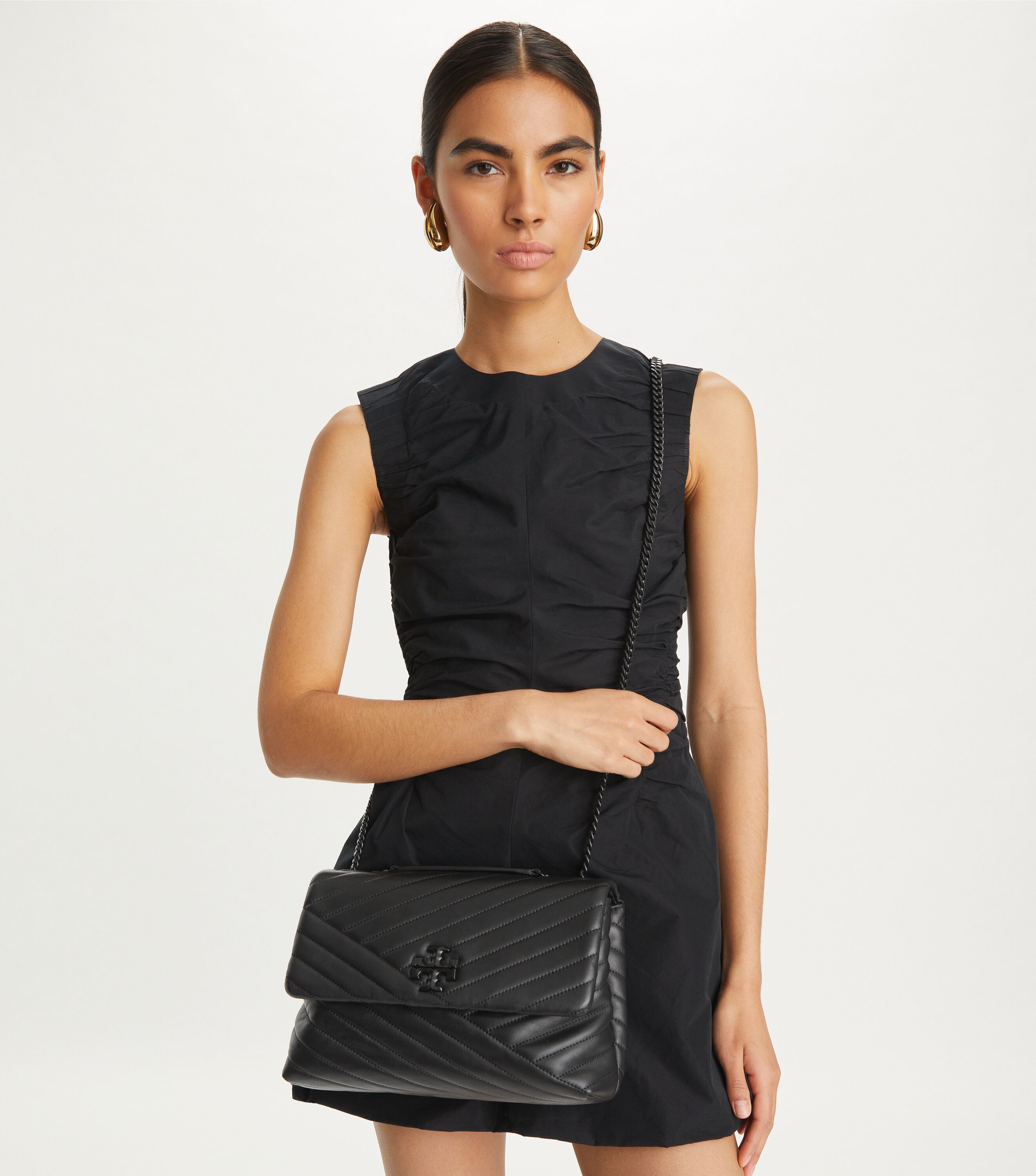Kira Chevron Convertible Shoulder Bag, Black / Silver | Tory Burch UAE