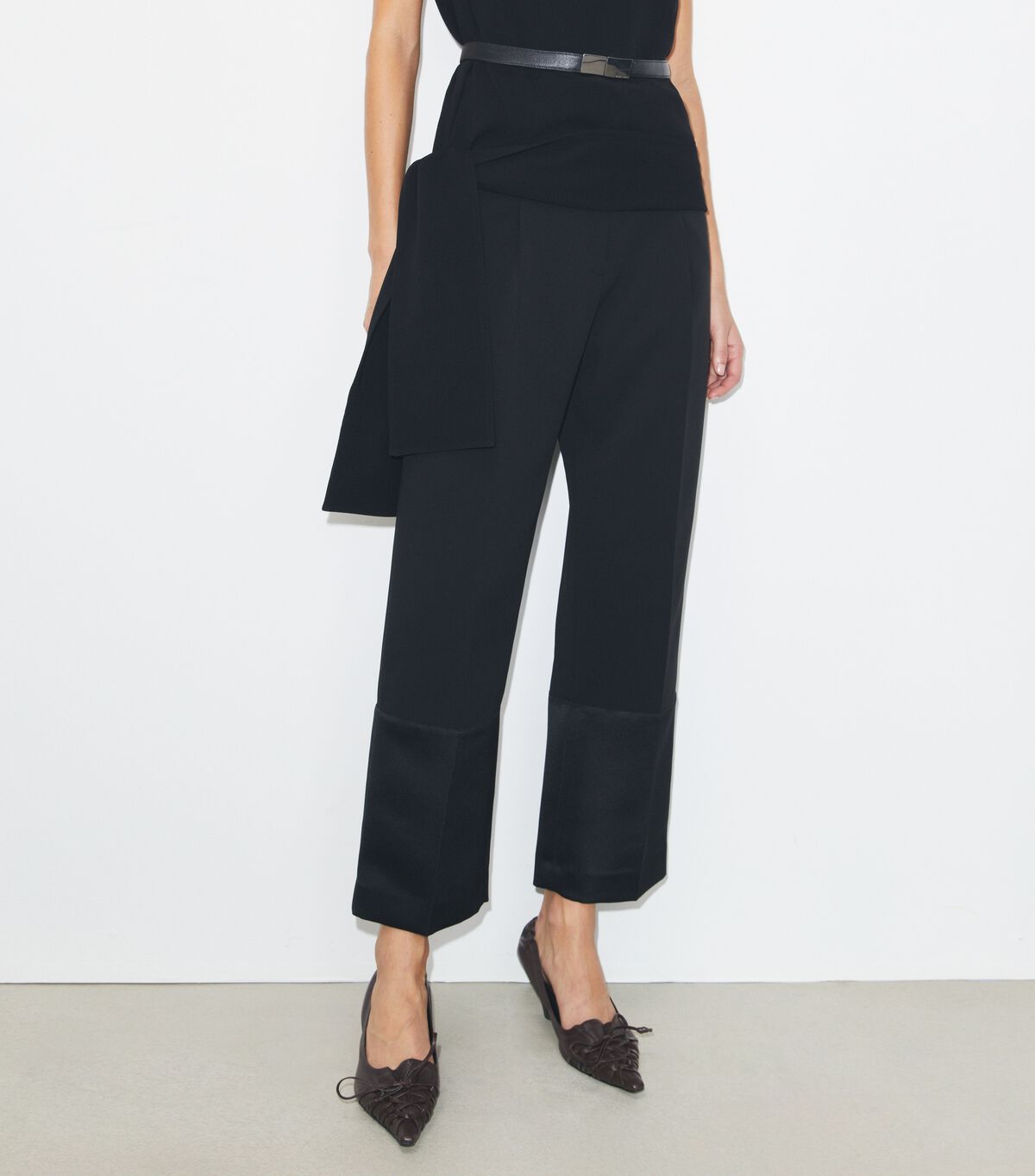 tory burch cropped crepe pant