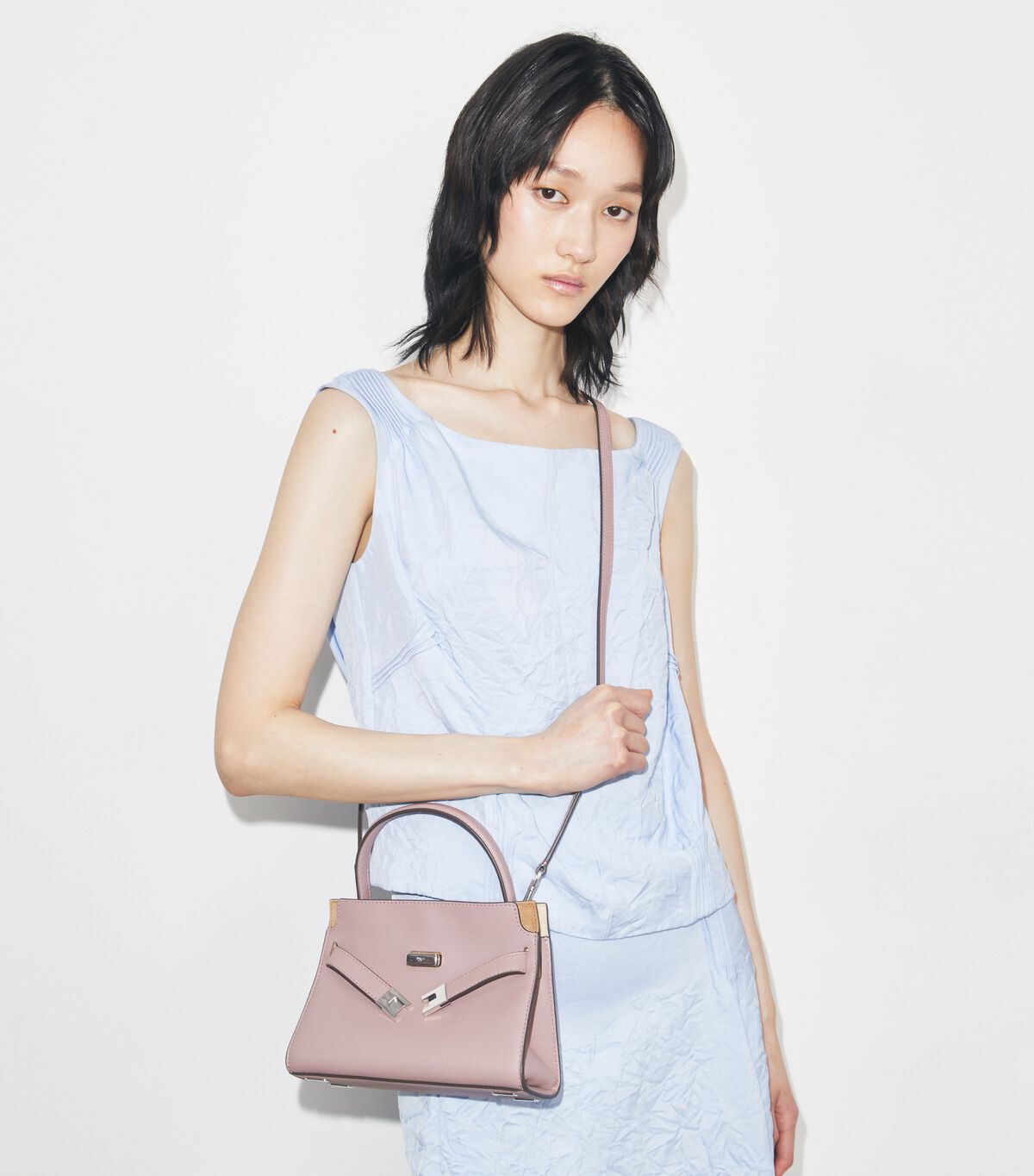 حقيبة لي رادزيويل صغيرة مزدوجة tory burch حقيبة لي رادزيويل صغيرة مزدوجة