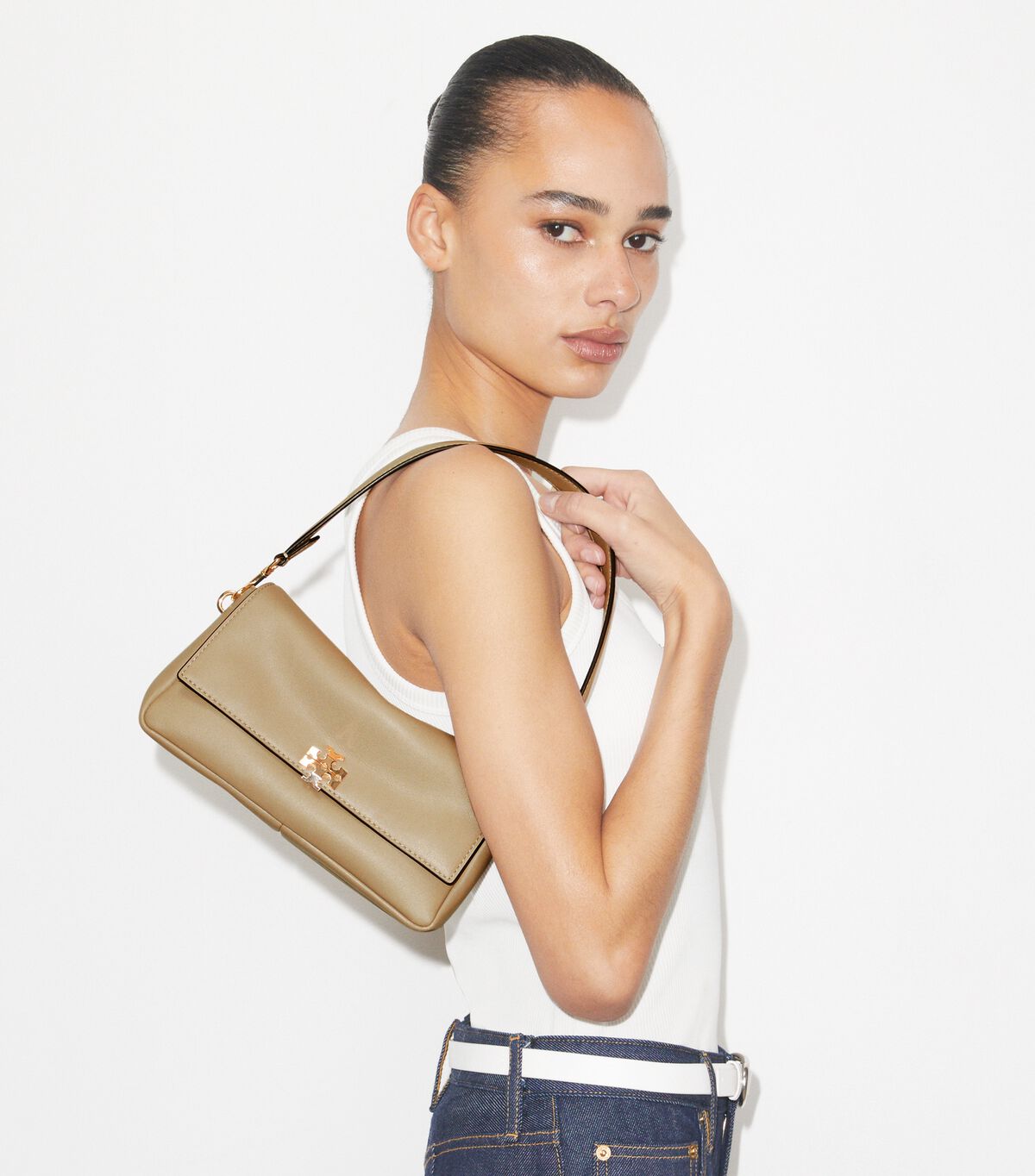 tory burch حقيبة كتف تشارلي صغيرة
