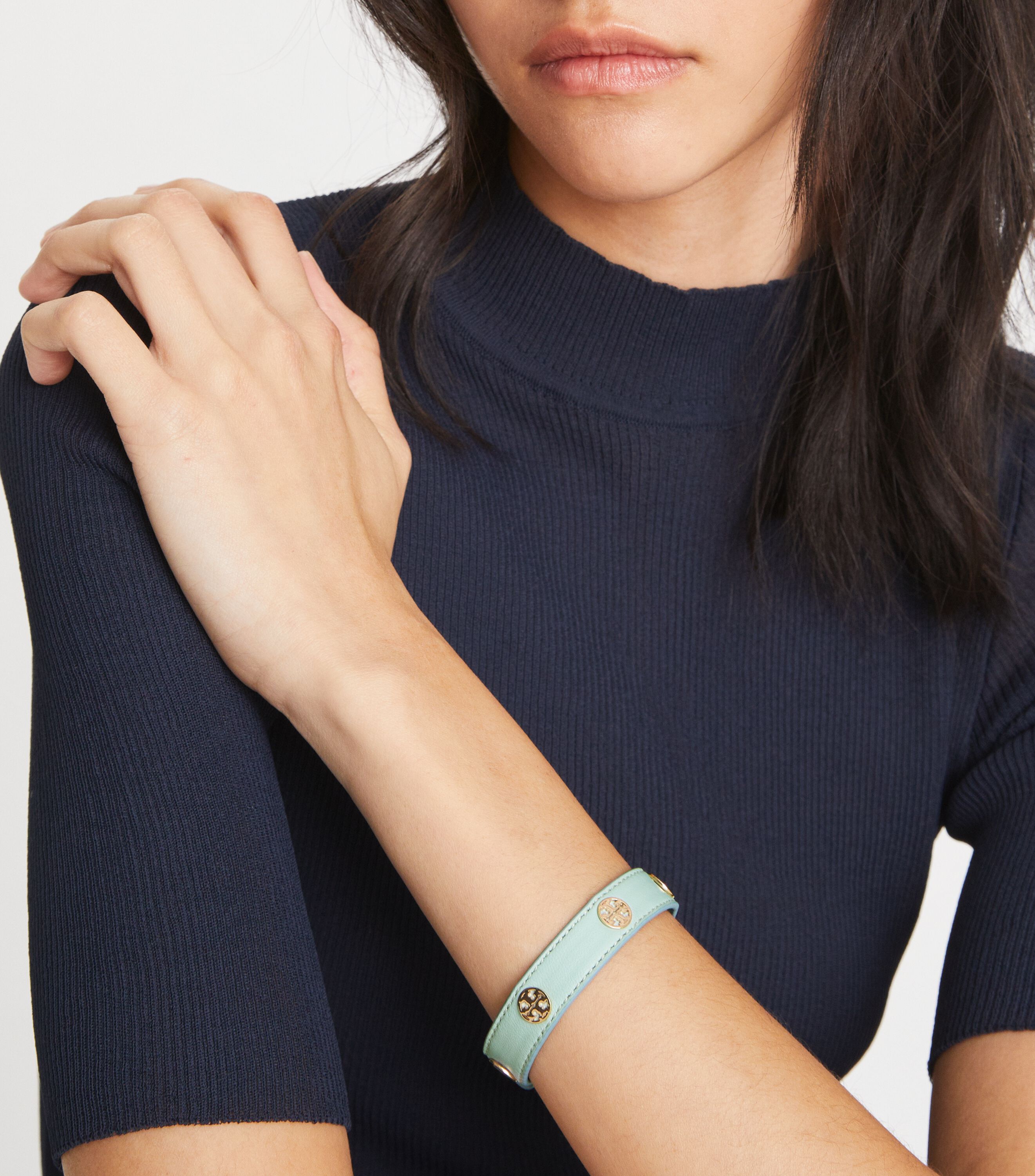 Tory burch leather bracelet top