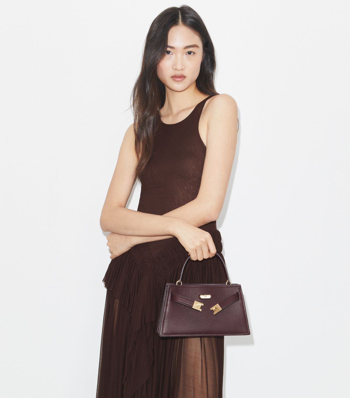 tory burch mini lee radziwill pebbled top handle bag