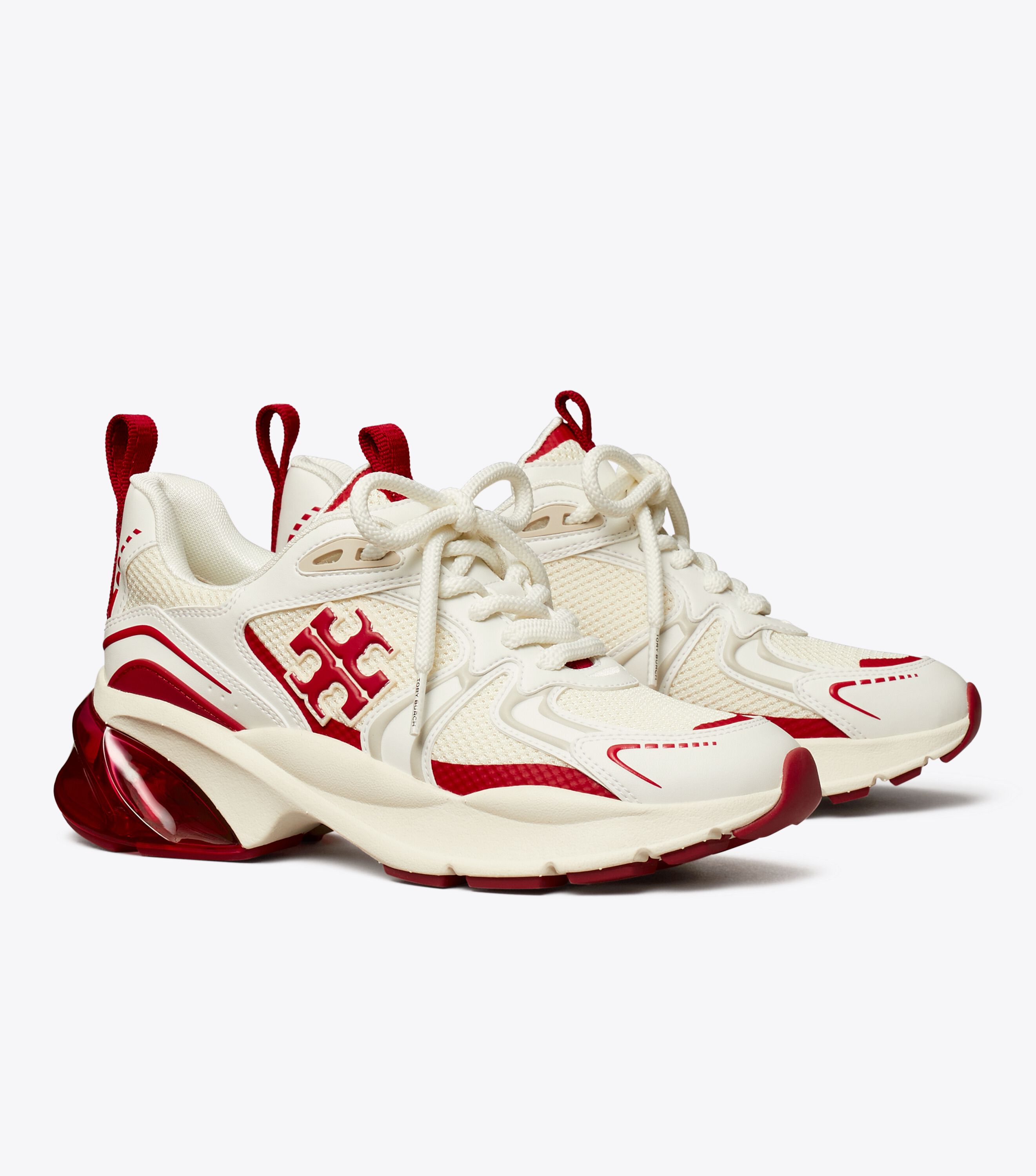 Nike tech trainer red top