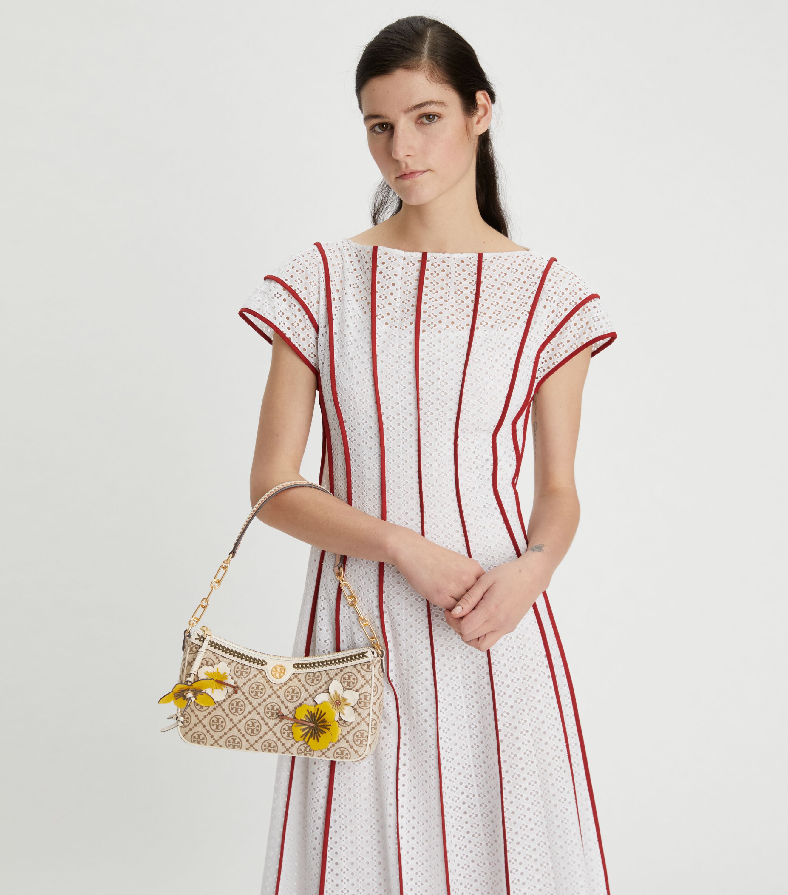 Tory burch serif hot sale t satchel