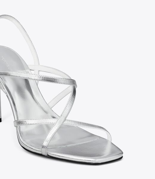 tory burch صندل متعدد الأحزمة