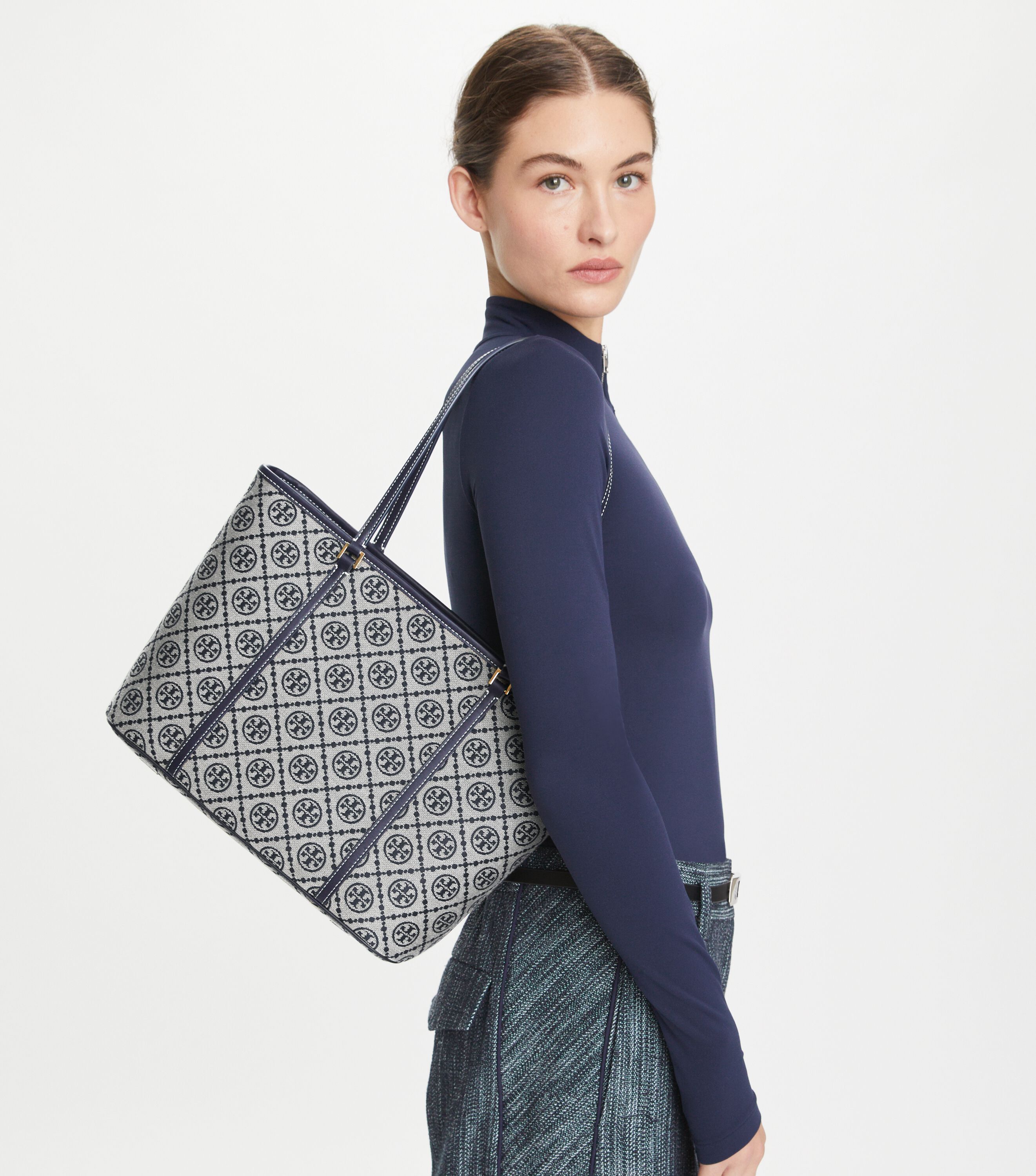 T Monogram Small Zip Tote, Tory Navy | Tory Burch UAE