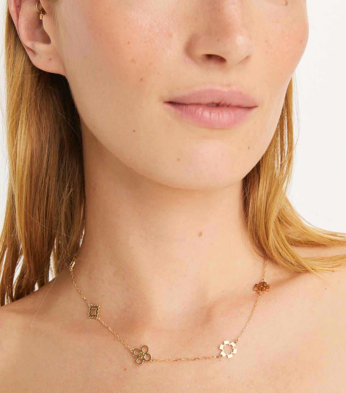 tory burch kira clover necklace