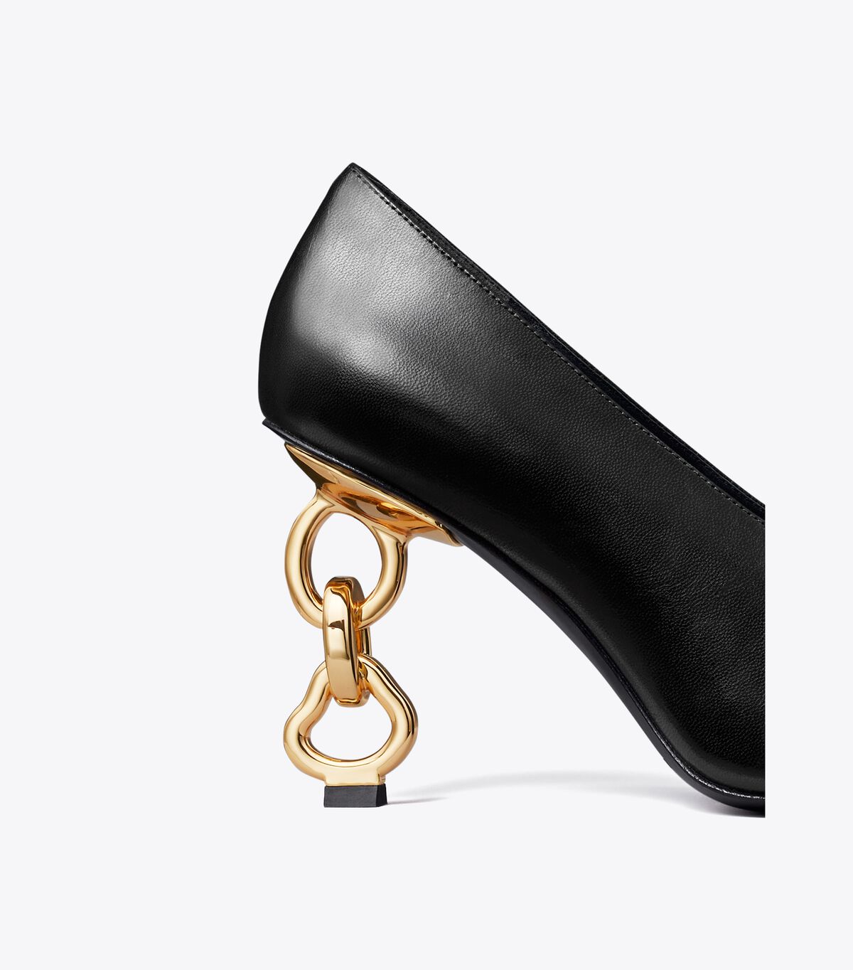 tory burch chain pump