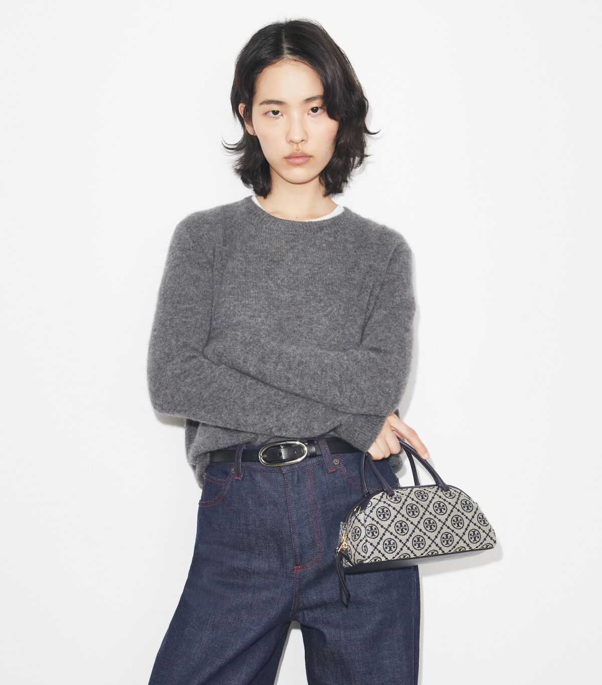 tory burch t monogram small bowler