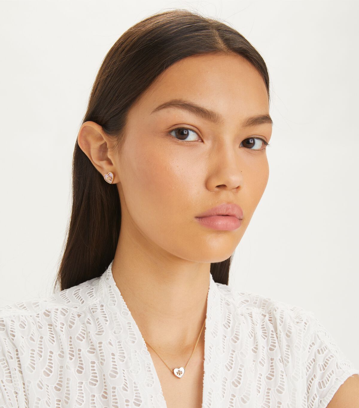 tory burch kira heart pendant necklace