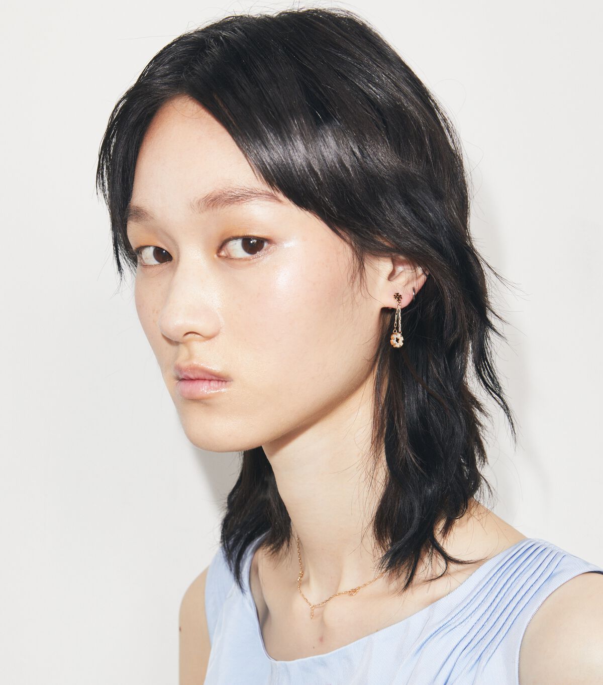 أقراط متدلية فورجت مي نوت tory burch أقراط متدلية فورجت مي نوت